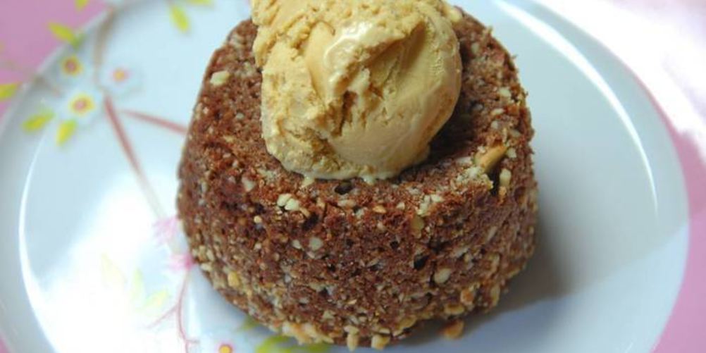 Как приготовить шоколадный десерт на миндале