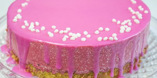 Рецепт клубничного торта-суфле