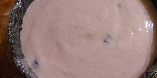 Рецепт шоколадного кухэ с нежнейшим вишневым кремовым суфле