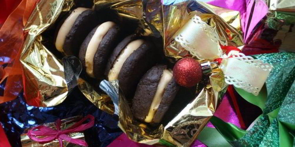 Как приготовить шоколадные печенья вупи-куки с облепиховым суфле