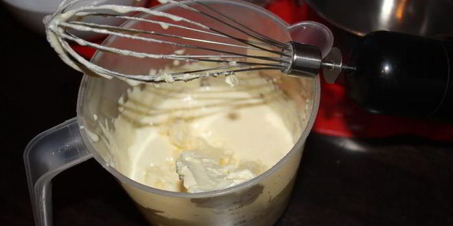 Рецепт шоколадных печений вупи-куки с облепиховым суфле