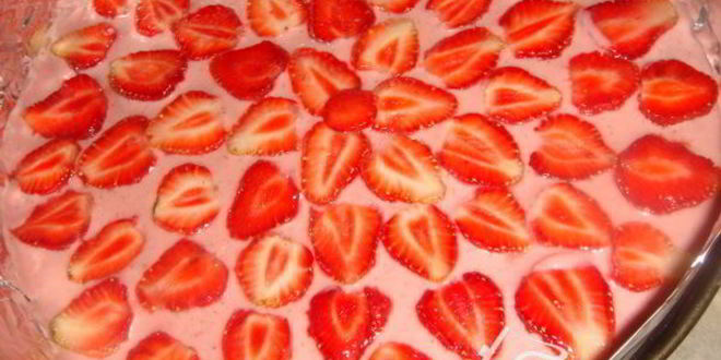 Рецепт торта-суфле с клубникой