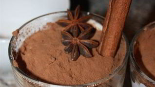 Рецепт Тирамису с ликером Амаретто и апельсиновой цедрой