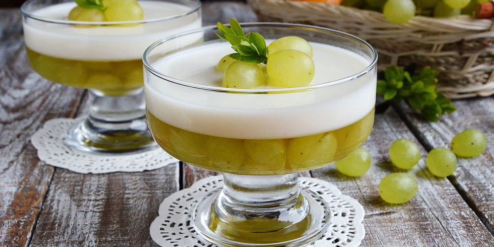 Как приготовить виноградно-йогуртовое желе