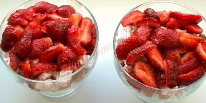 Рецепт клубничного десерта с зефиром