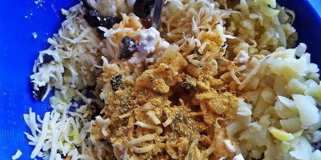 Рецепт биточков из картофеля и творога с маслинами