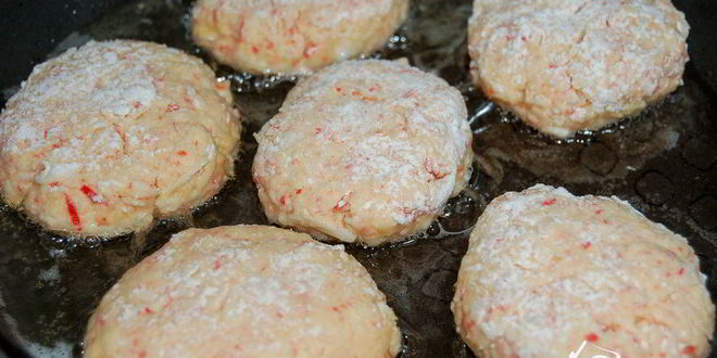 Рецепт биточков из крабовых палочек