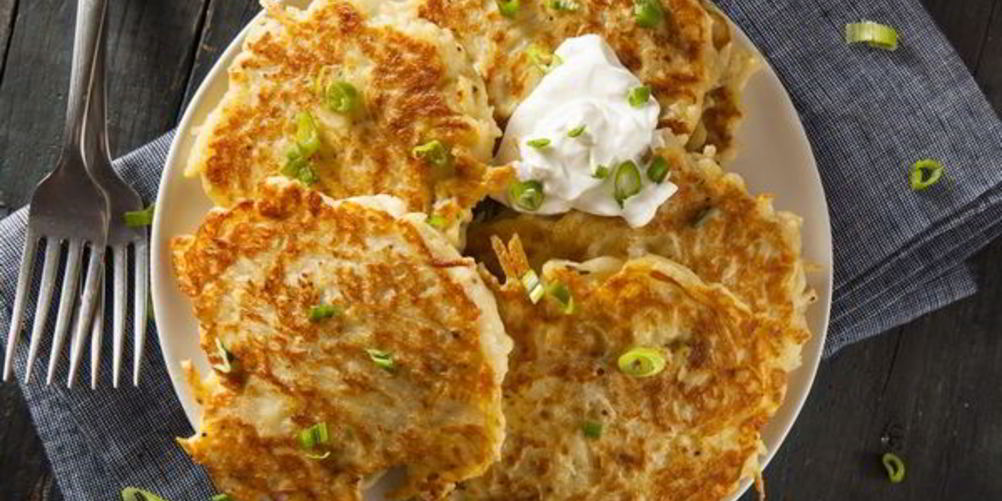 Как приготовить домашние картофельные драники к завтраку