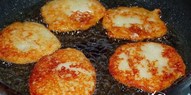 Рецепт драников с грибами и грибным соусом