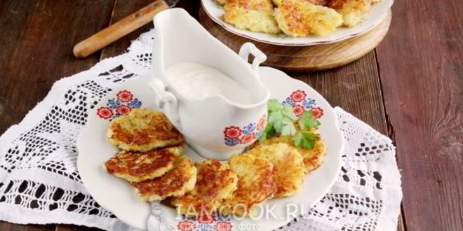 Рецепт драников с ветчиной и сыром