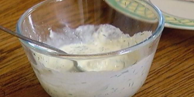 Рецепт картофельно-свекольных драники с сыром бри