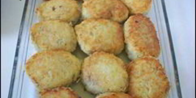 Рецепт картофельных драников с мясом под грибным соусом