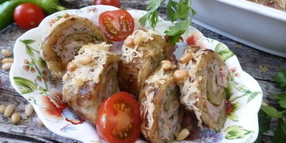 Как приготовить рулеты-драники с куриным фаршем