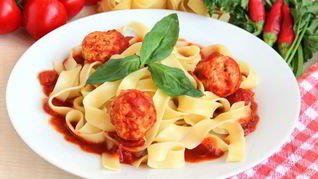 Рецепт Феттучинь с фрикадельками из говядины