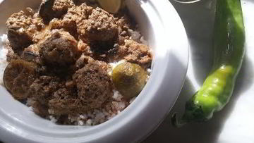 Рецепт Фрикаделек патанг в кокосовом молоке с грибами