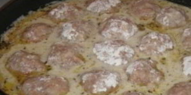 Рецепт фрикаделек в молочном соусе