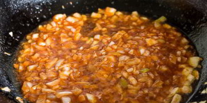 Рецепт фрикаделек в пикантном томатном соусе