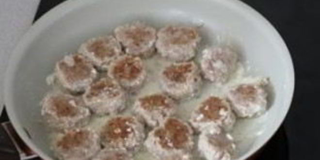 Рецепт фрикаделек в сметанном соусе