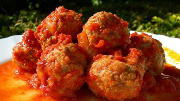 Рецепт Говяжьих фрикаделек с сыром в томатном соусе