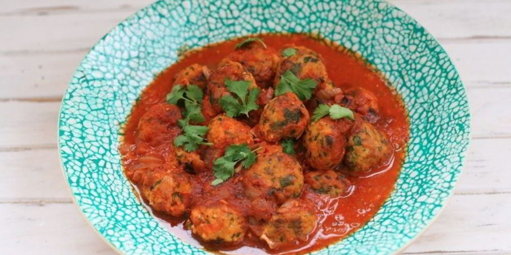 Как приготовить рыбные фрикадельки в томатном соусе