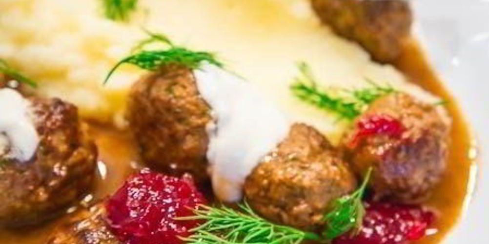 Как приготовить шведские фрикадельки с брусничным джемом