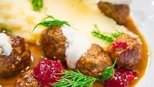 Рецепт Шведских фрикаделек с брусничным джемом