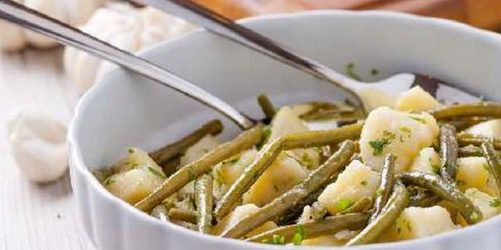 Как приготовить ароматный картофель с фасолью и пряностями