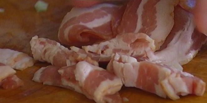 Рецепт чечевицы с беконом и шпинатом