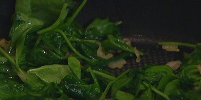 Рецепт чечевицы с беконом и шпинатом