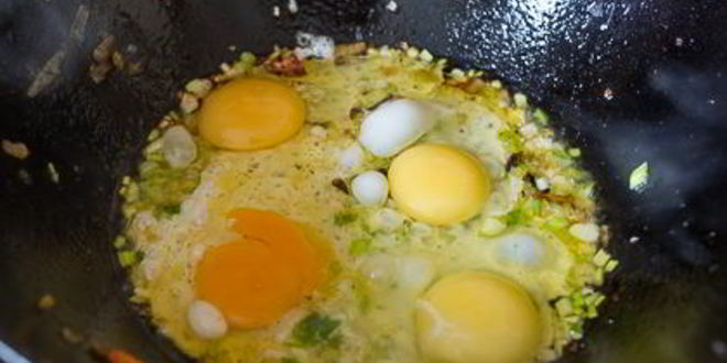 Рецепт кантонского жареного риса с курицей