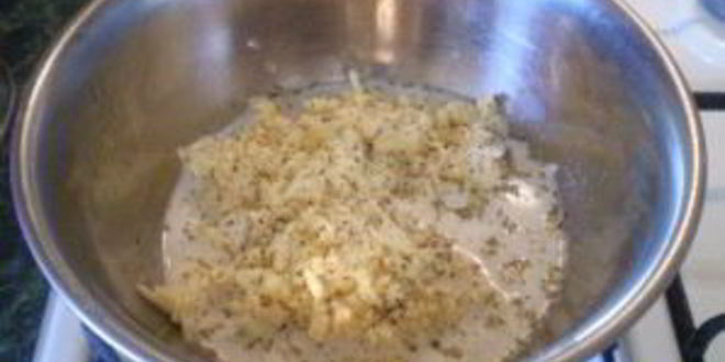 Рецепт картофеля под чесночно-сырным соусом