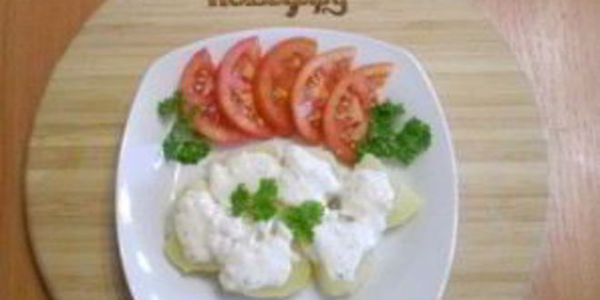Рецепт картофеля под чесночно-сырным соусом