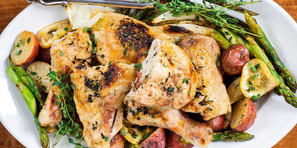 Как приготовить картошку с курицей в духовке