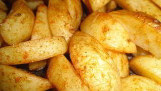 Рецепт Молодого картофеля по-деревенски с паприкой