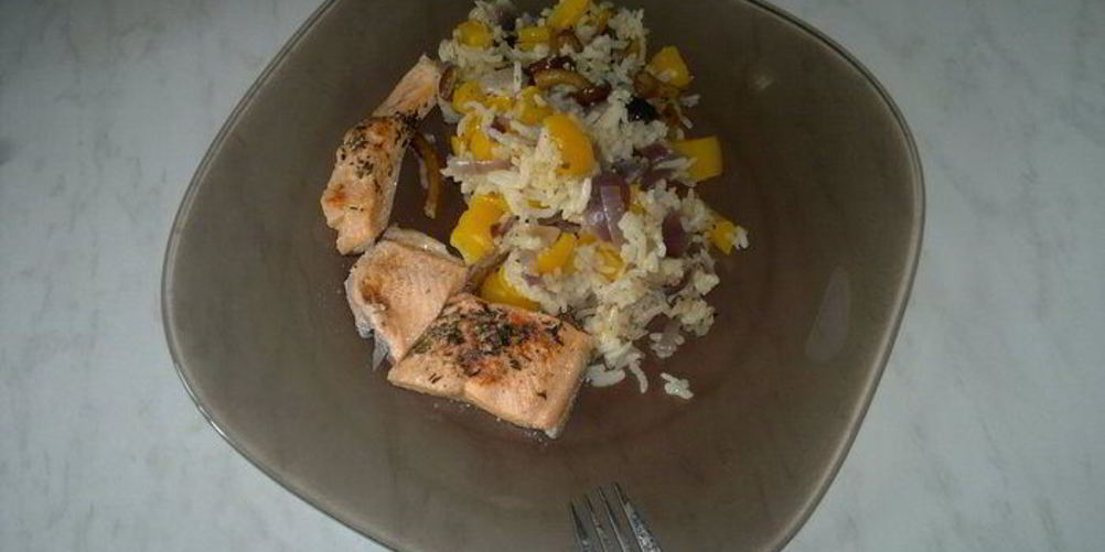 Как приготовить рис с грибами и овощами, карельская форель с паприкой