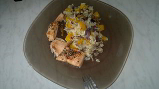 Рецепт Риса с грибами и овощами, карельская форель с паприкой