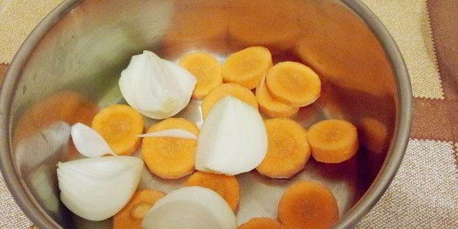 Рецепт риса с креветками, курицей и копчеными колбасками