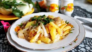 Рецепт Жареной картошки с капустой на сковороде