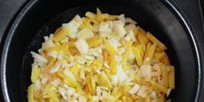 Рецепт жареной картошки с вешенками в мультиварке