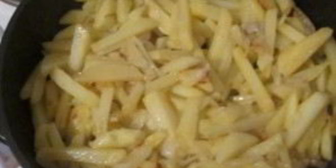 Рецепт жареной картошки с замороженными грибами