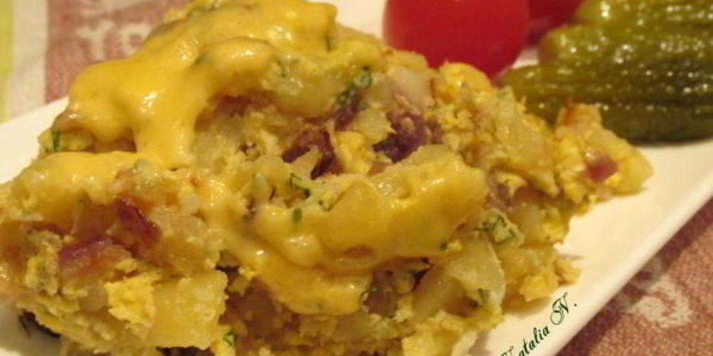 Как приготовить жареный картофель с яйцом и сыром