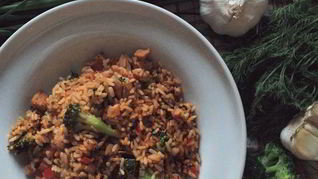 Рецепт Жареного риса с овощами и курицей