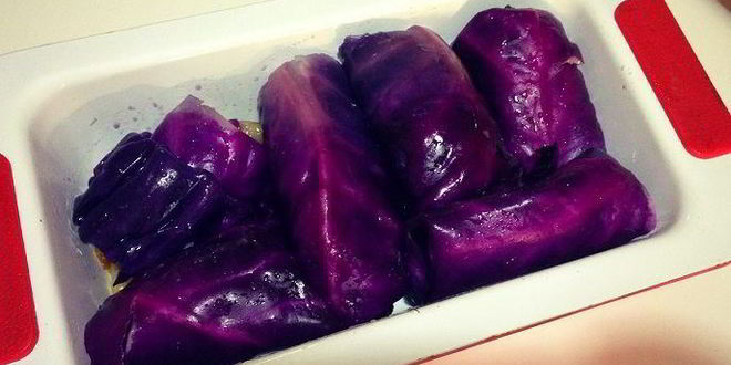 Рецепт голубцов из краснокочанной капусты с овощной начинкой