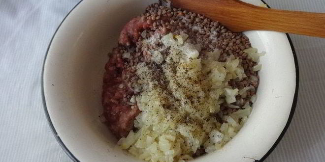 Рецепт голубцов из молодой капусты с фаршем и чечевицей