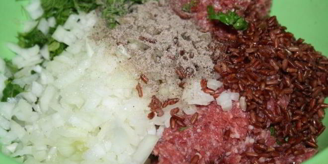 Рецепт голубцов из молодой капусты с говядиной и красным рисом рубин