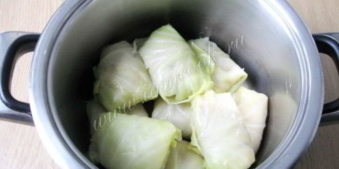 Рецепт голубцов с курицей, свиной грудинкой и грибами