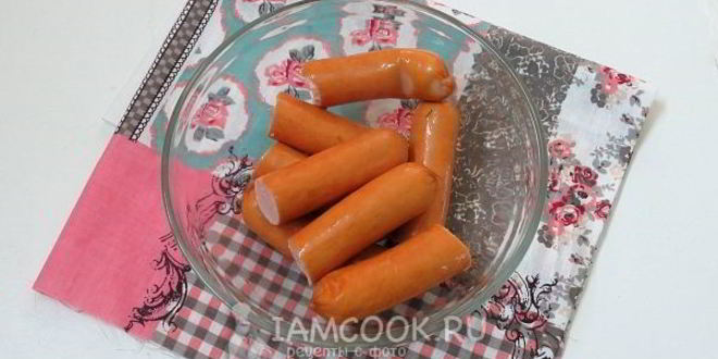 Рецепт голубцов с сосисками и сыром