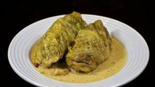 Рецепт Голубцов в сметанном соусе в духовке