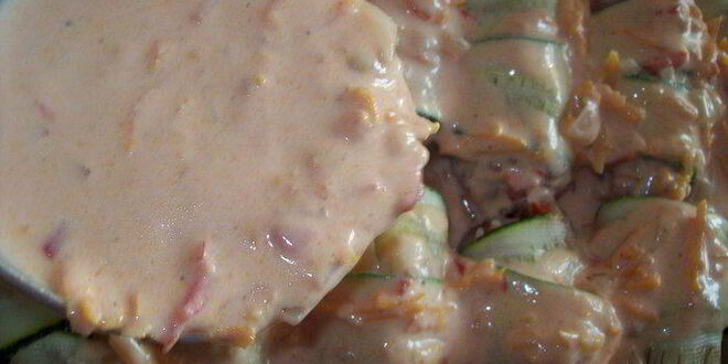 Рецепт мини-голубцов в одежке из кабачков