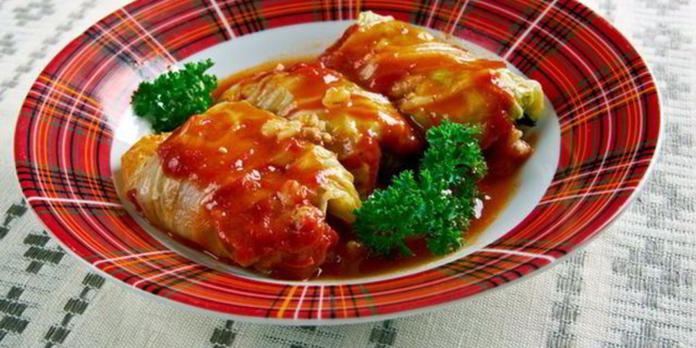 Как приготовить жареные голубцы с томатным соусом